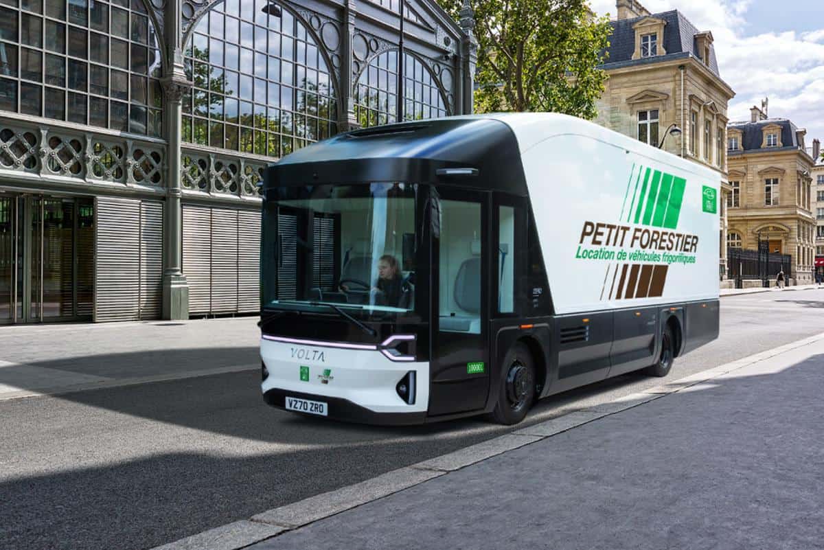 Cover Image for Petit Forestier Gruppe setzt auf Volta Zero für emissionsfreie Kühlfahrzeug-Flotte