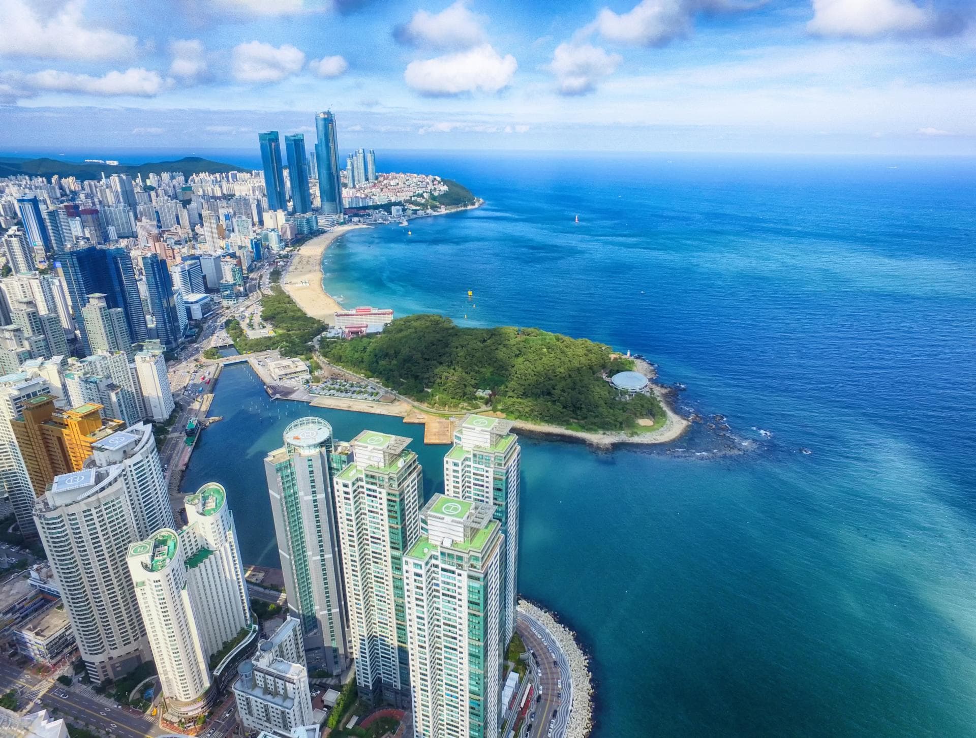 Cover Image for Südkorea installiert 3000 neue Schnellladestationen bis Jahresende