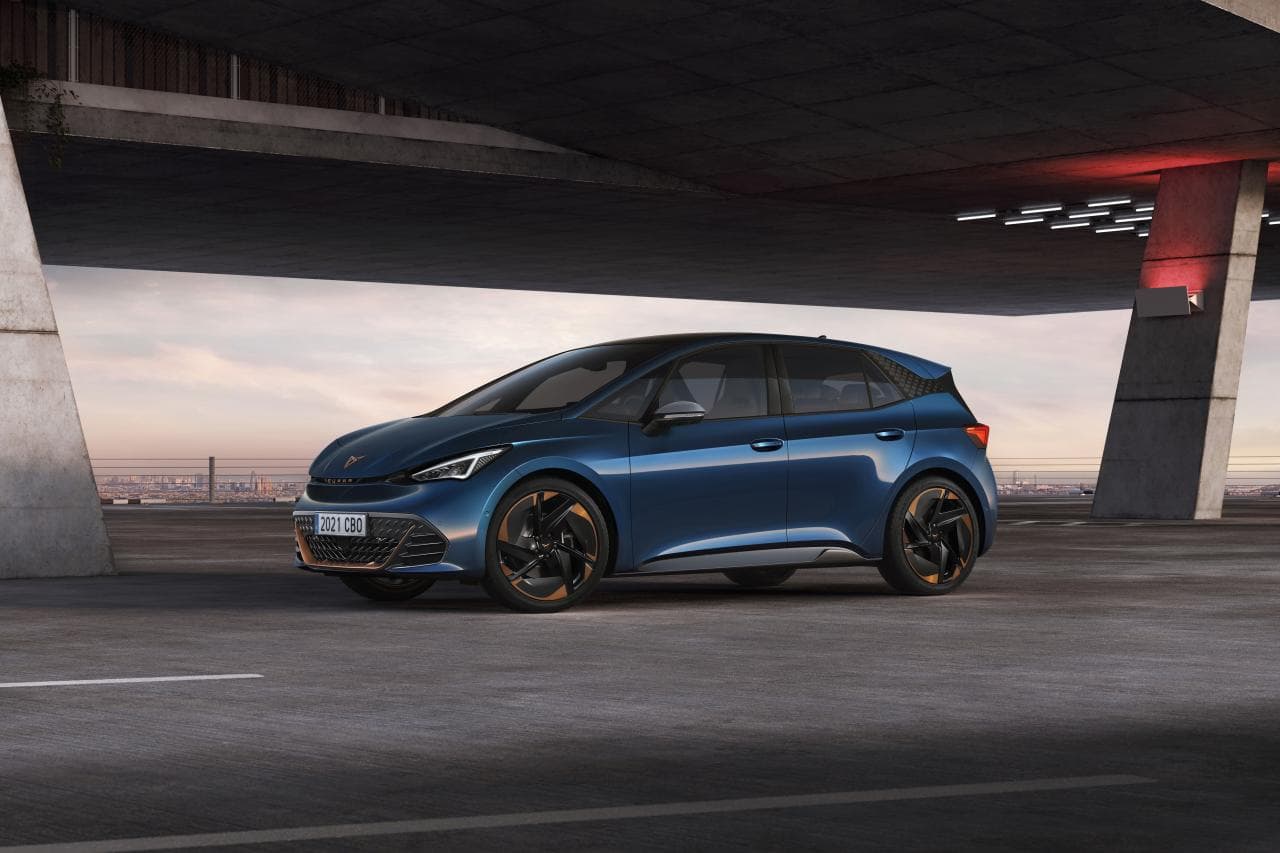 Cover Image for „Born“ setzt Cupra unter Strom