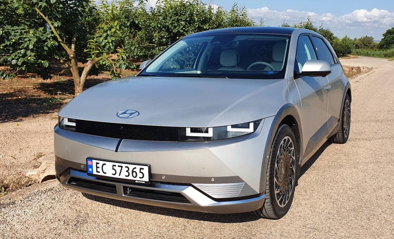 Cover Image for Hyundai Ioniq 5 mit 800 Volt: Hoch spannend – Unser Erfahrungsbericht