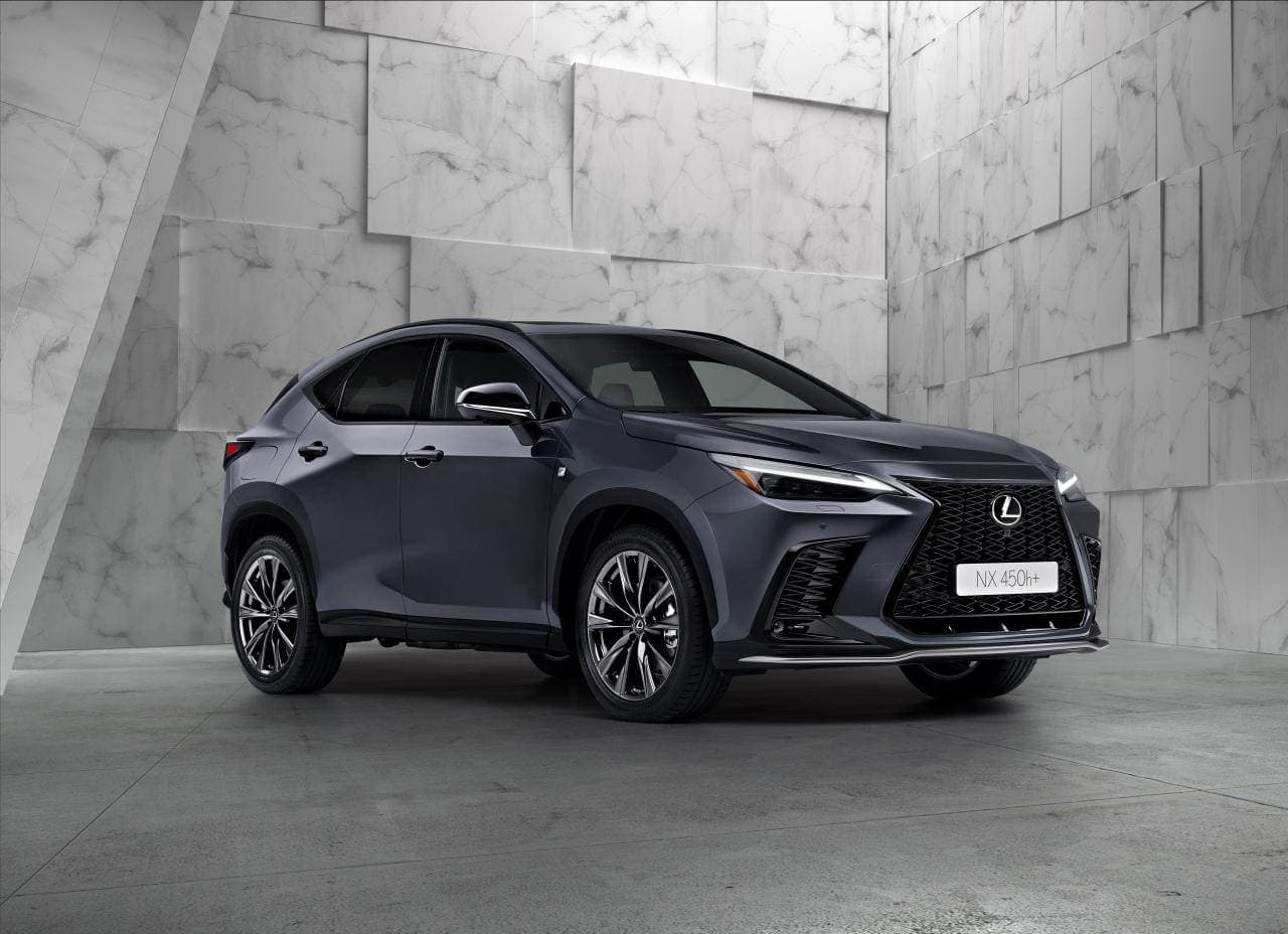 Cover Image for Premiere bei Lexus: NX 450h+ ist erster Plug-In-Hybrid