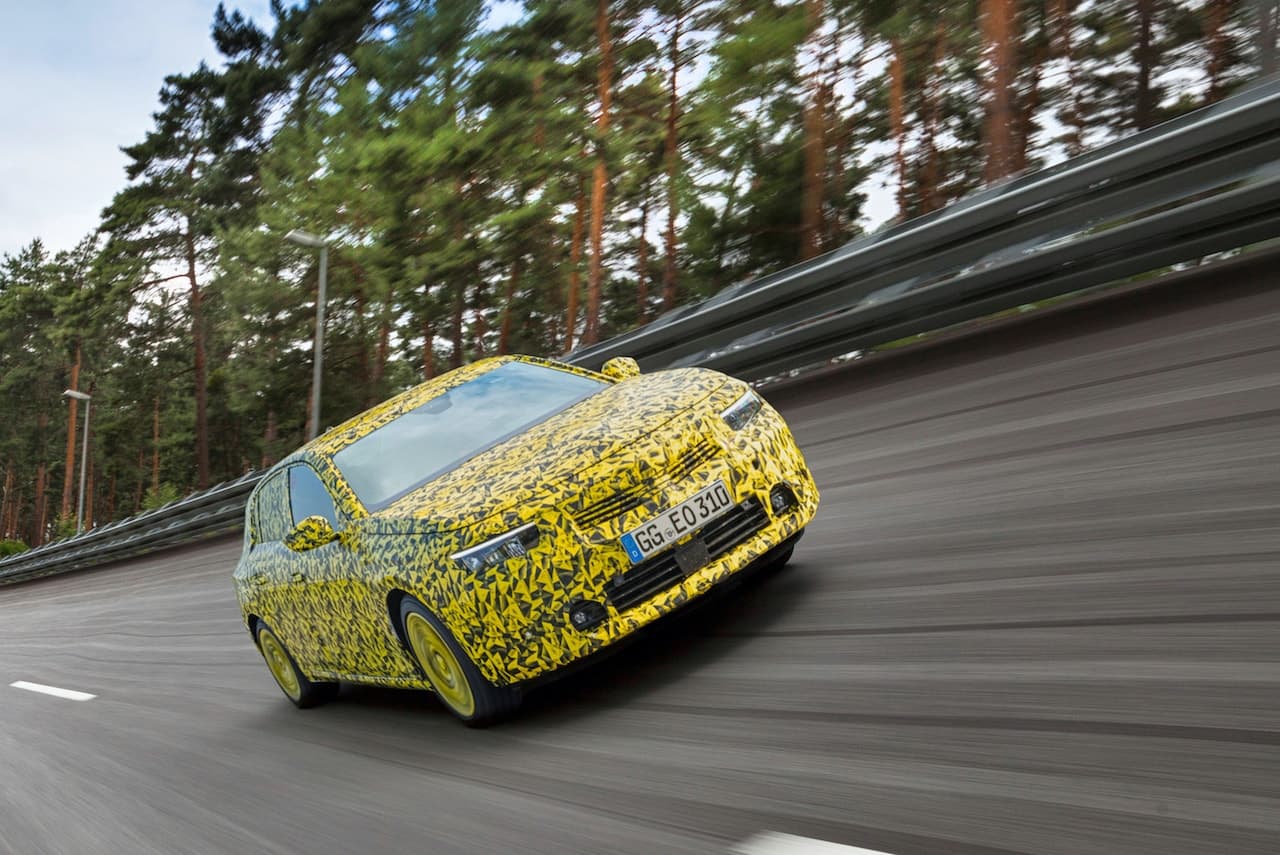 Cover Image for Neuer Opel Astra auf der Zielgeraden