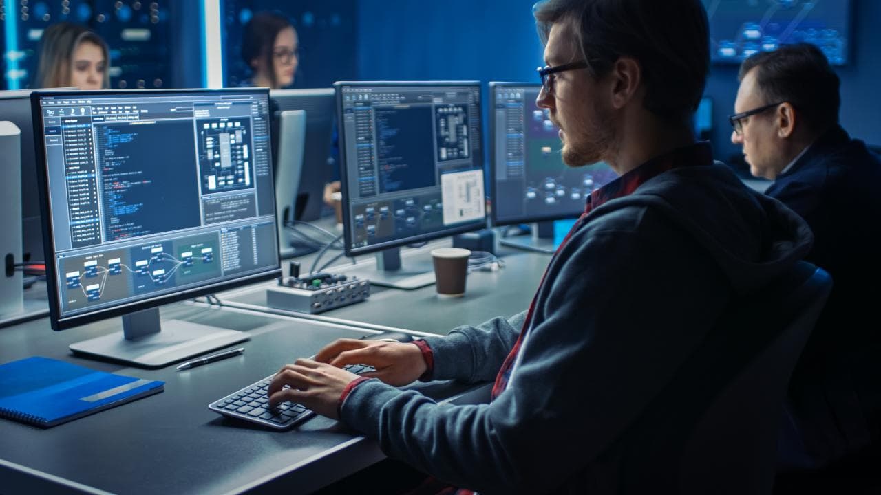 Cover Image for Cyber-Sicherheit: Neue Norm soll „Schwarzladen“ erschweren