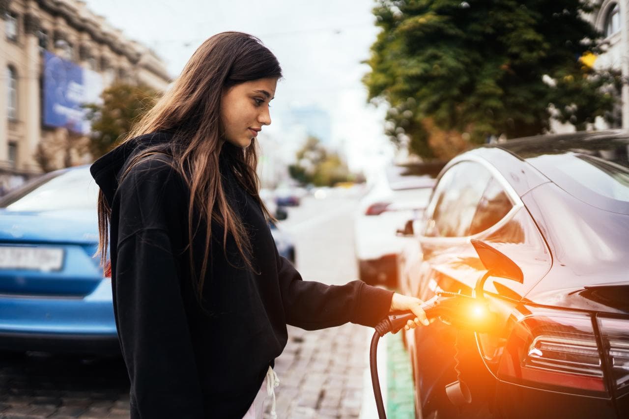 Cover Image for Ausbau europaweiter Ladeinfrastruktur zu langsam für E-Mobilitätsziele