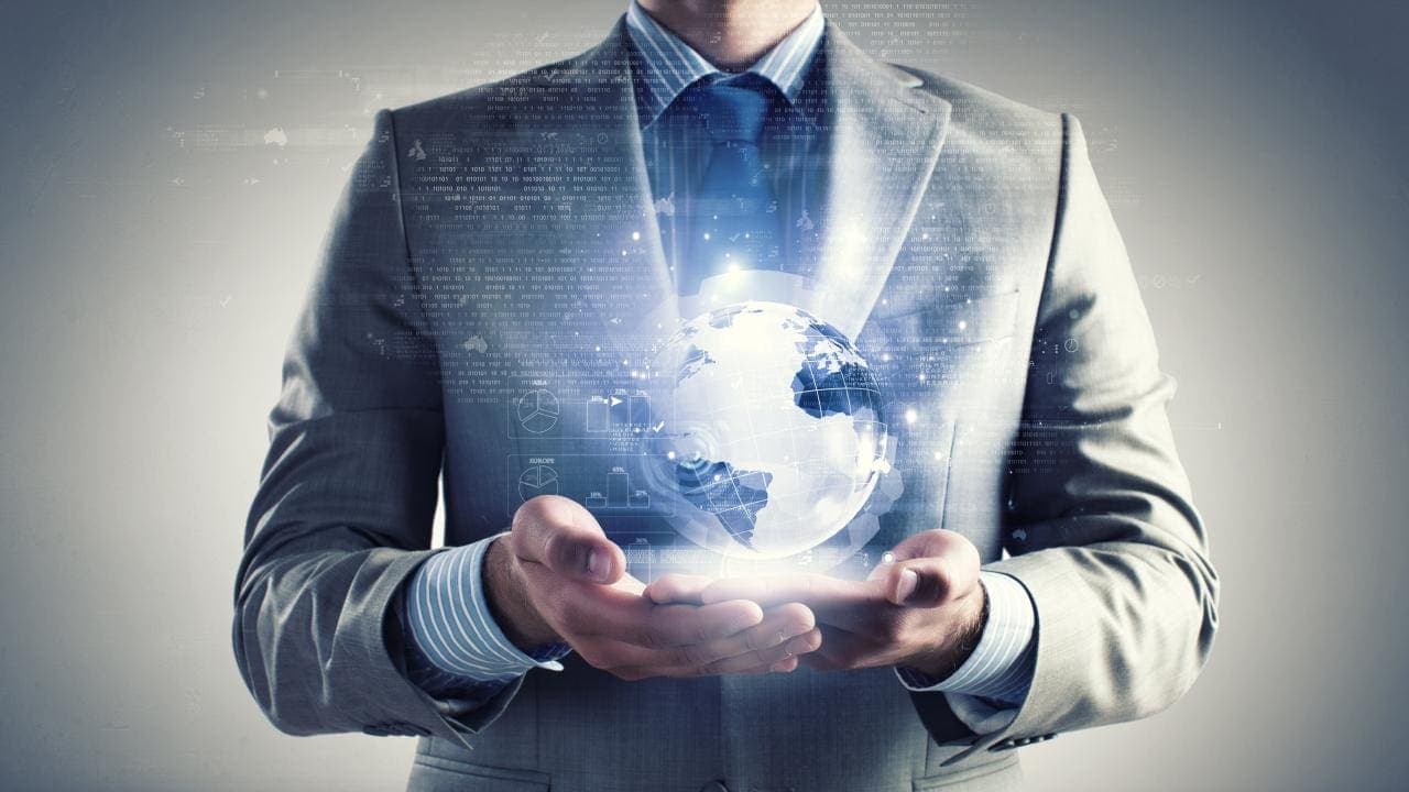 Cover Image for Herausforderungen für die Nutzfahrzeugbranche durch Digitalisierung und Elektrifizierung