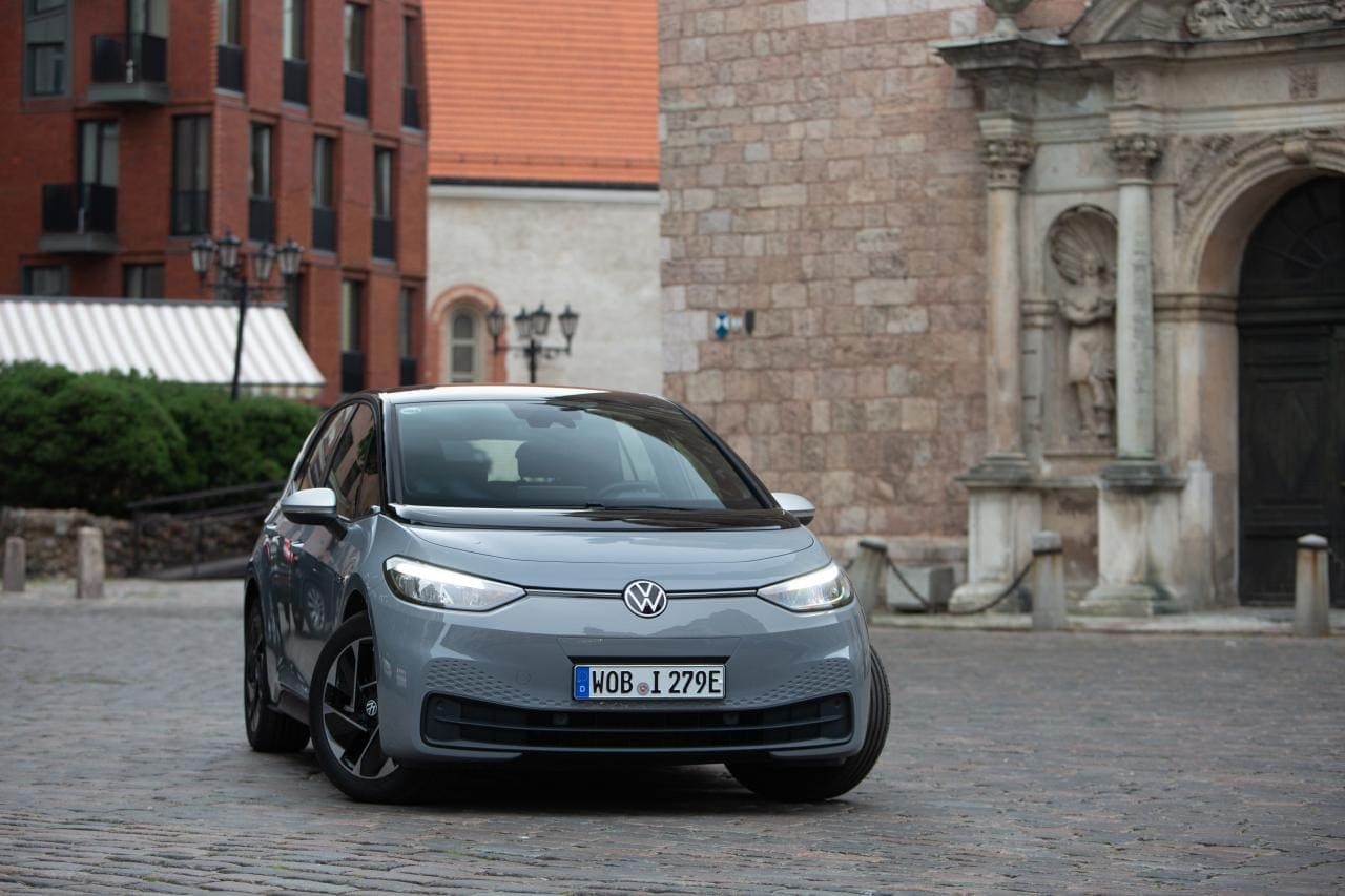 Cover Image for Diese E-Autos und Plug-In-Hybride dominieren Europa