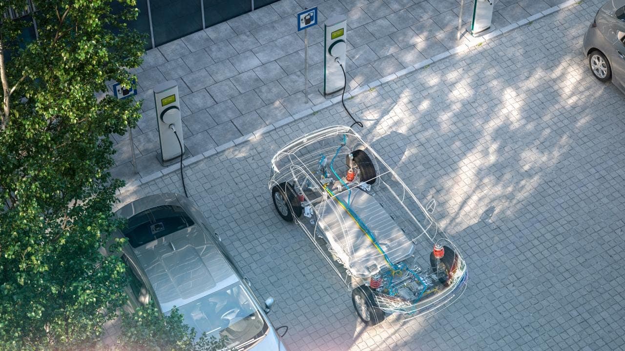 Cover Image for Breite Akku-Garantie soll Sorge vor E-Autos mindern
