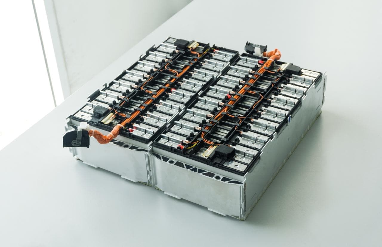 Cover Image for GM plant Joint Venture für Batteriematerialien