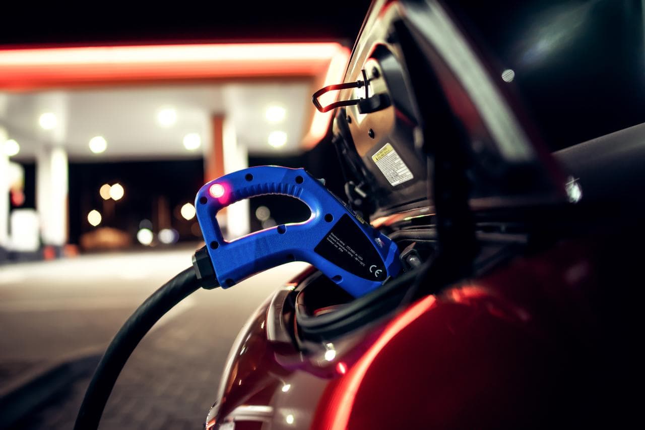 Cover Image for VDA: US-Pläne für E-Autos schaden deutschen Herstellern