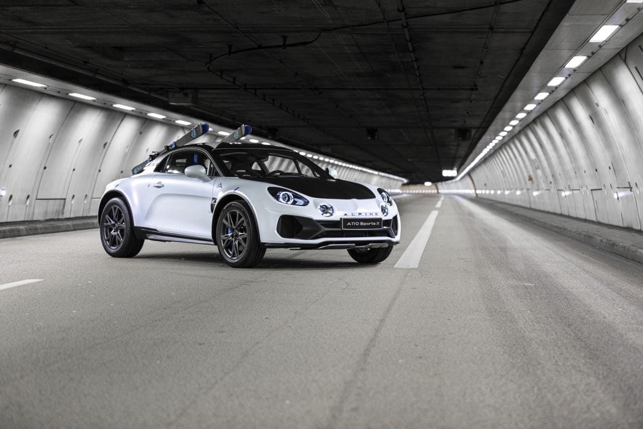 Cover Image for Alpine GT X-Over: Erster Schritt von Renaults Sportwagenmarke in Richtung E-Mobilität