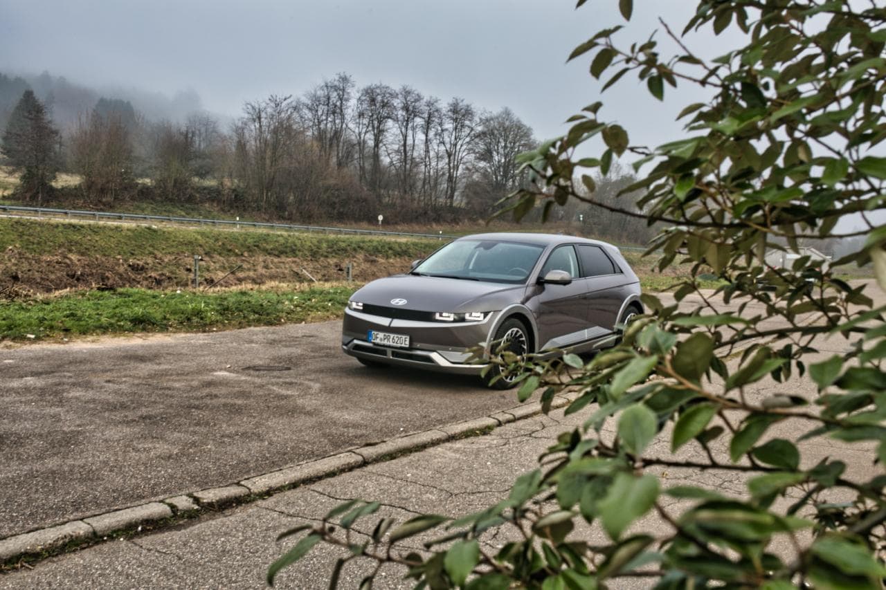 Cover Image for Hyundai, LG und Next liefern Regelleistung aus E-Autos ins Stromnetz