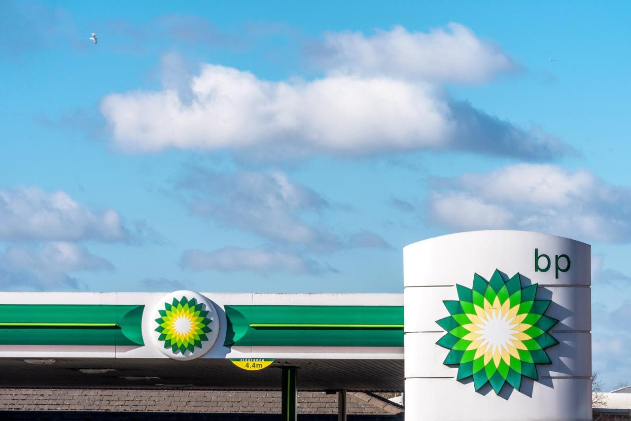 Cover Image for BP: Schnellladestationen bald profitabler als Tankstellen