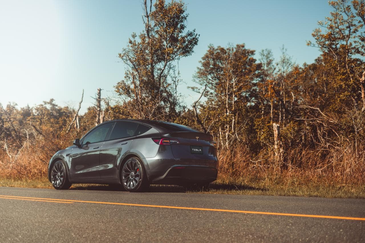 Cover Image for Erste Tesla Model Y noch Mitte März aus Giga Berlin