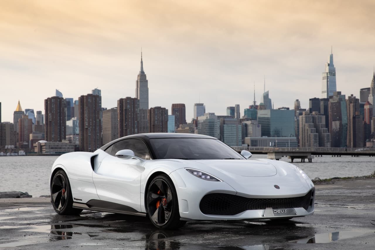 Deus, Italdesign und Williams zeigen 2200 PS starkes E-Hypercar Vayanne