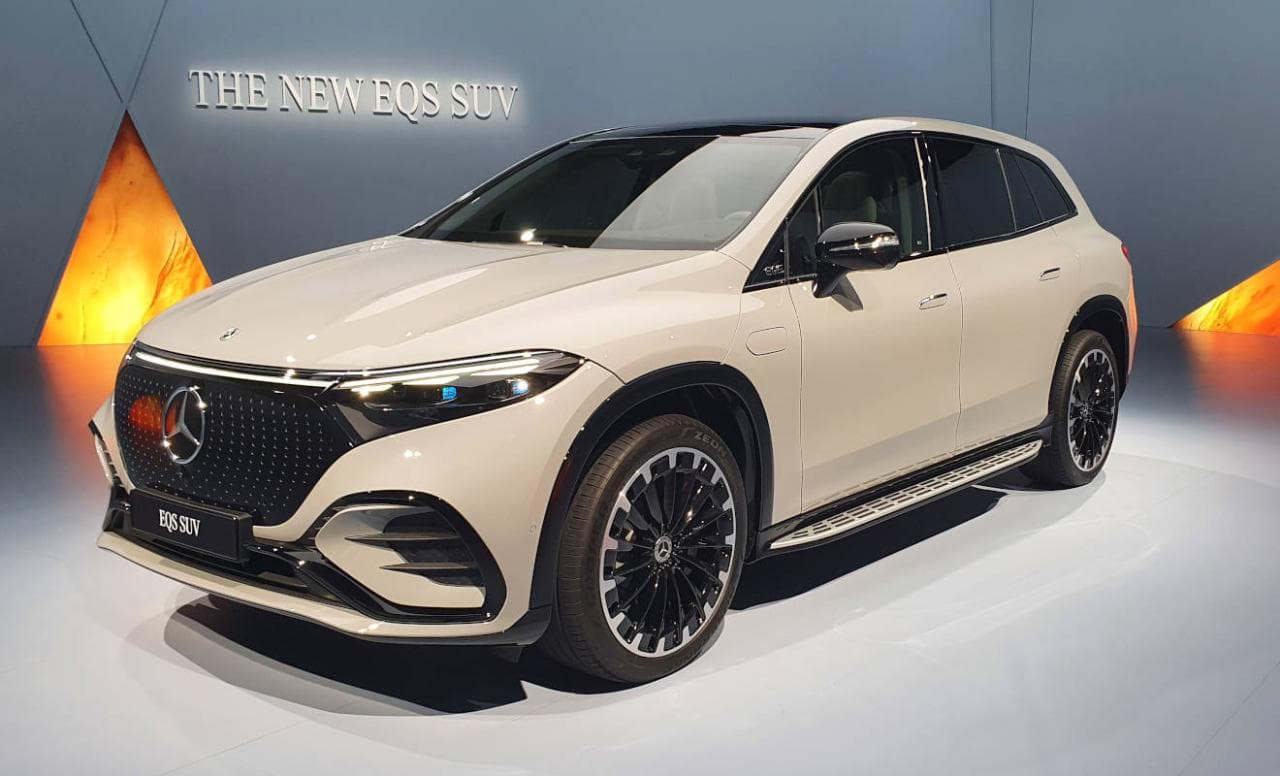 Cover Image for Mercedes EQS SUV: Der Wuchtbrummer – Eine Bestandsaufnahme