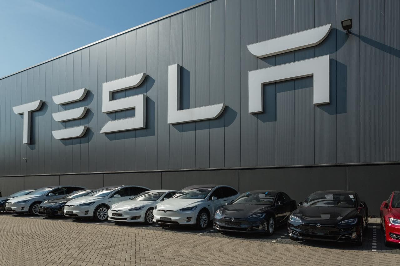 Cover Image for Tesla Q1/2022: 18,8 Milliarden Dollar Umsatz und 3,3 Milliarden Dollar Gewinn