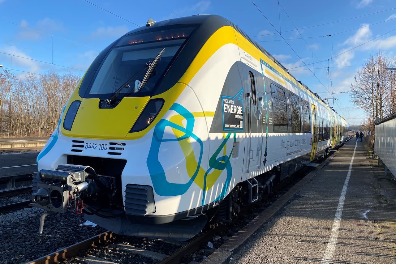 Cover Image for Probebetrieb mit Batterie-Zug mit vielversprechenden Ergebnissen