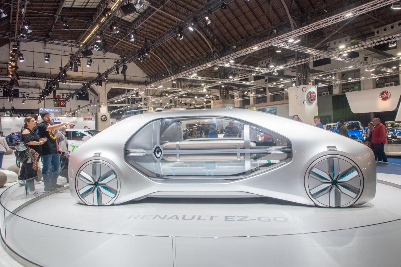 Cover Image for Renault-Chef verweist auf „sehr starkes Potenzial“ einer autonomen E-Auto-Einheit