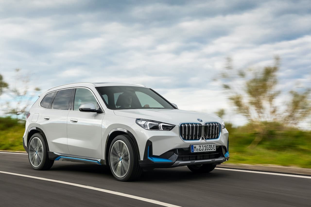 Cover Image for BMW stellt rein elektrischen BMW iX1 vor