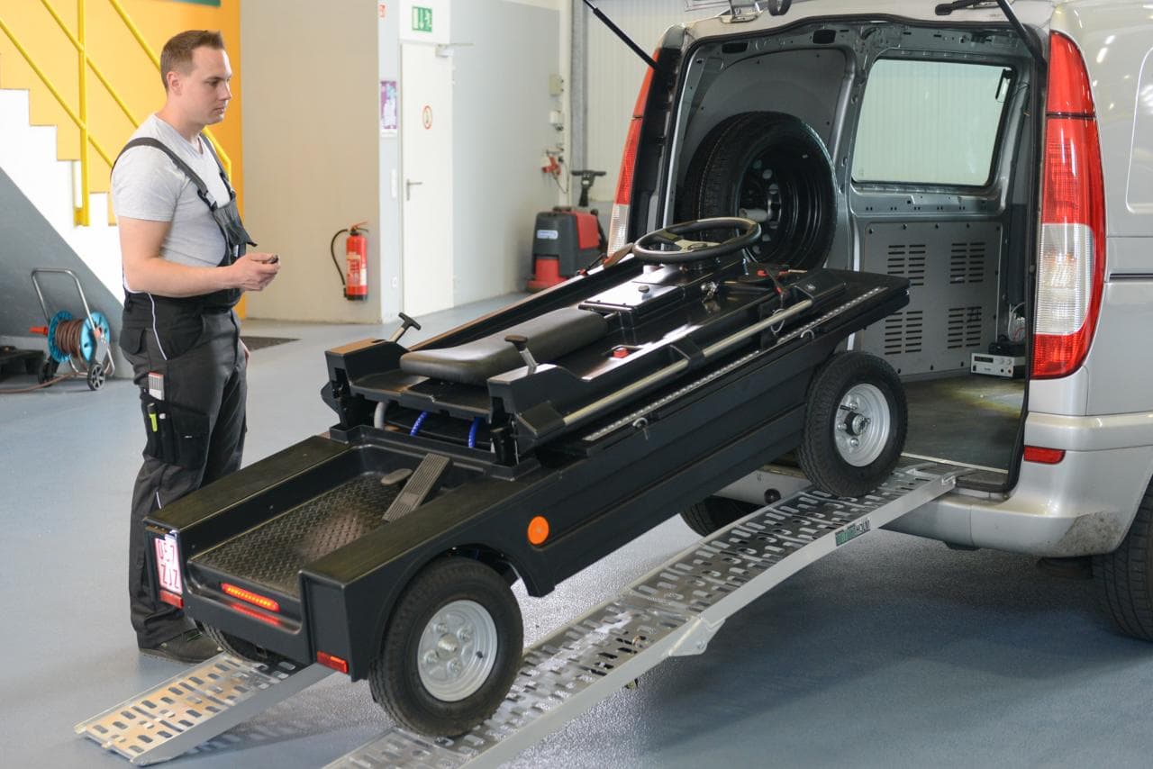 HopOn: Elektro-Transportlösung und mobiles Minidepot für Paketdienste