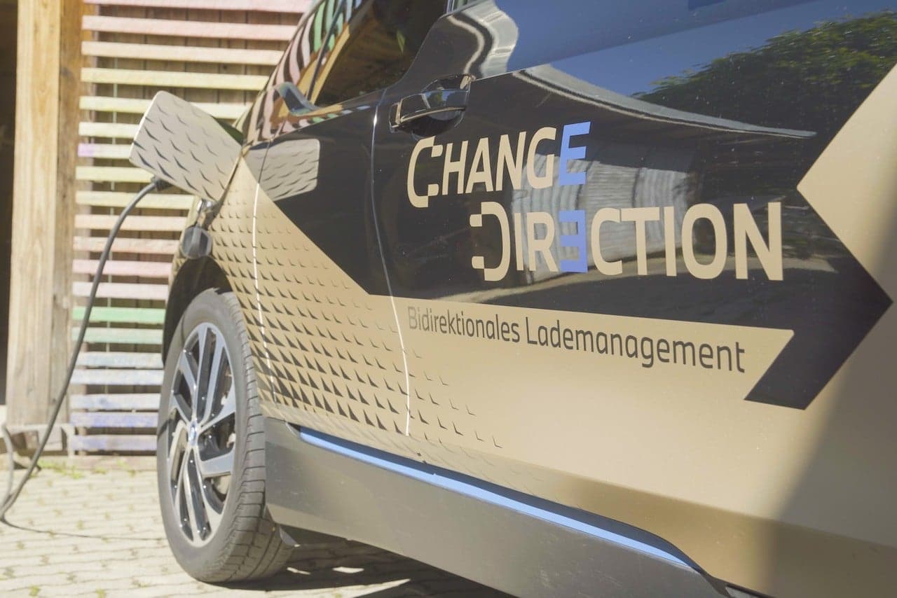 Cover Image for Bidirektionales Laden: BMW und Eon starten V2H-Projekt