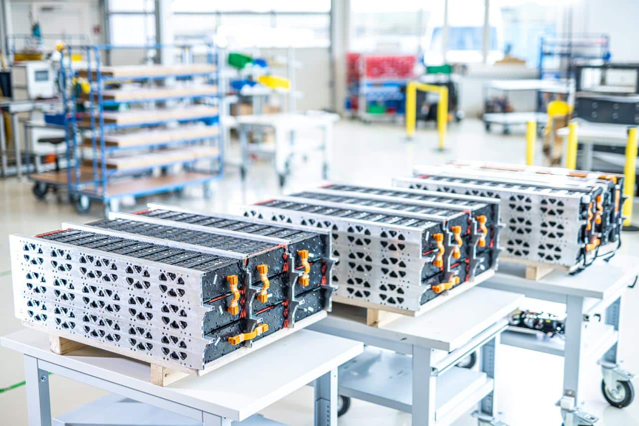 John Deere: Investment in Ausbau Kreisel-Batterieproduktion