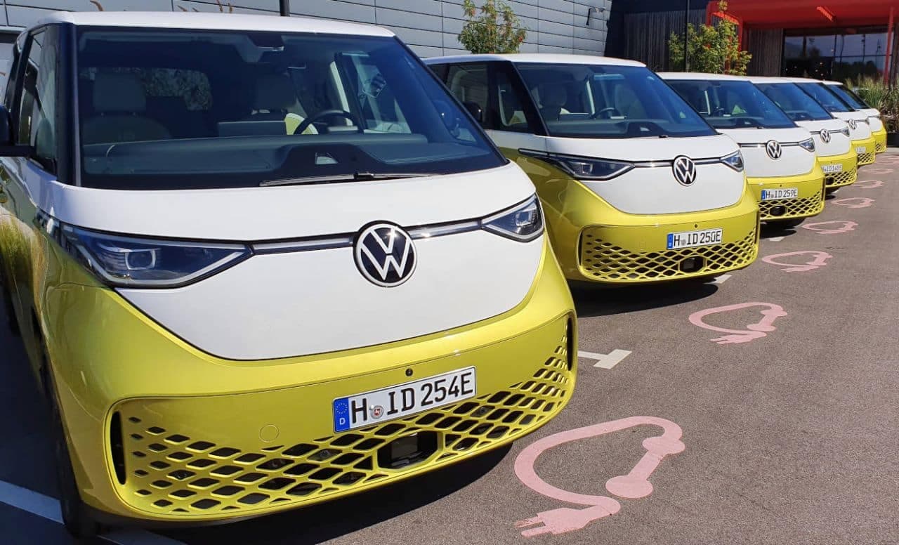 Cover Image for VW ID.BUZZ: So fährt sich der Batterie-Bulli
