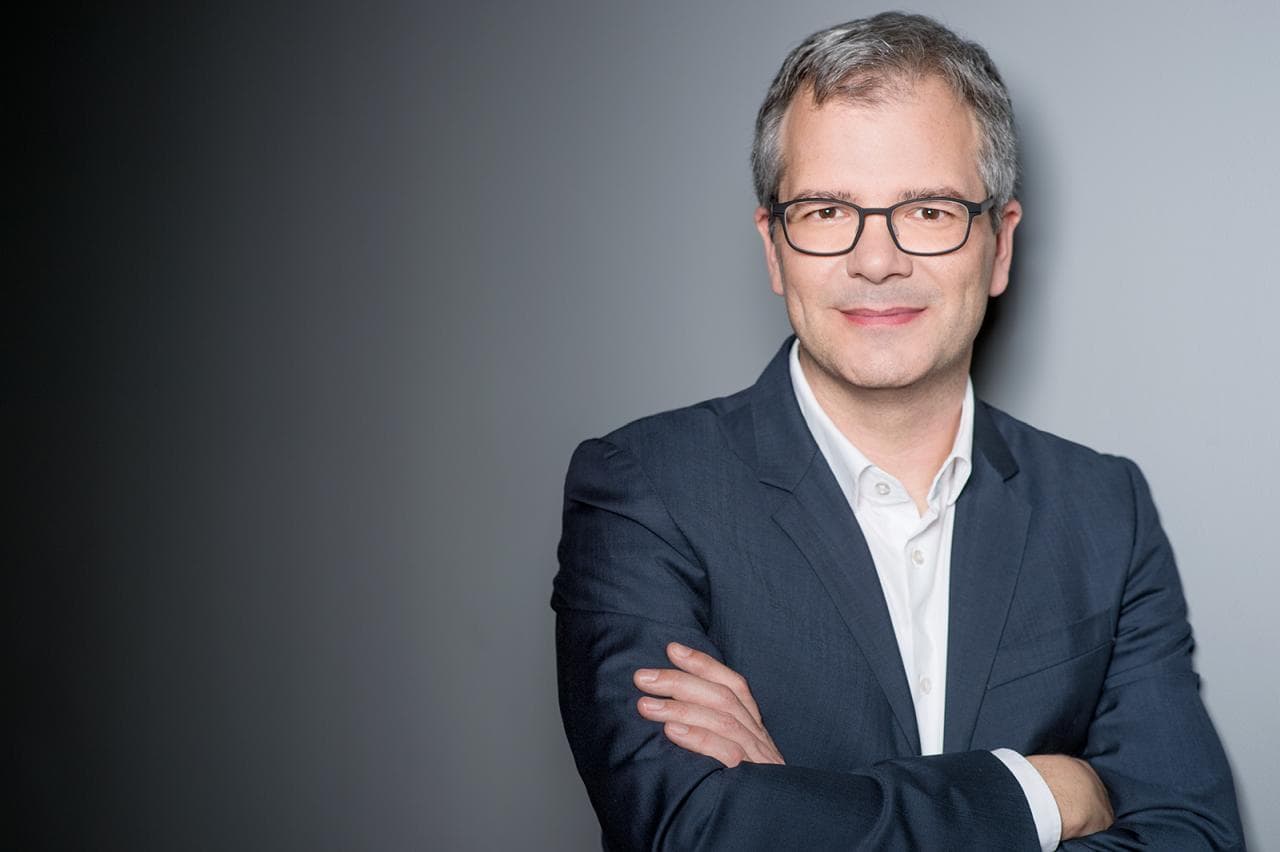 Cover Image for Robert Gantner, Webasto: Darüber, wie man Batteriefertigung global lernt