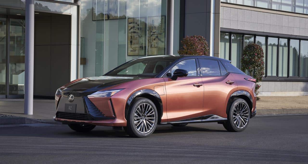 Cover Image for Toyota soll E-Auto-Produktion deutlich steigern wollen