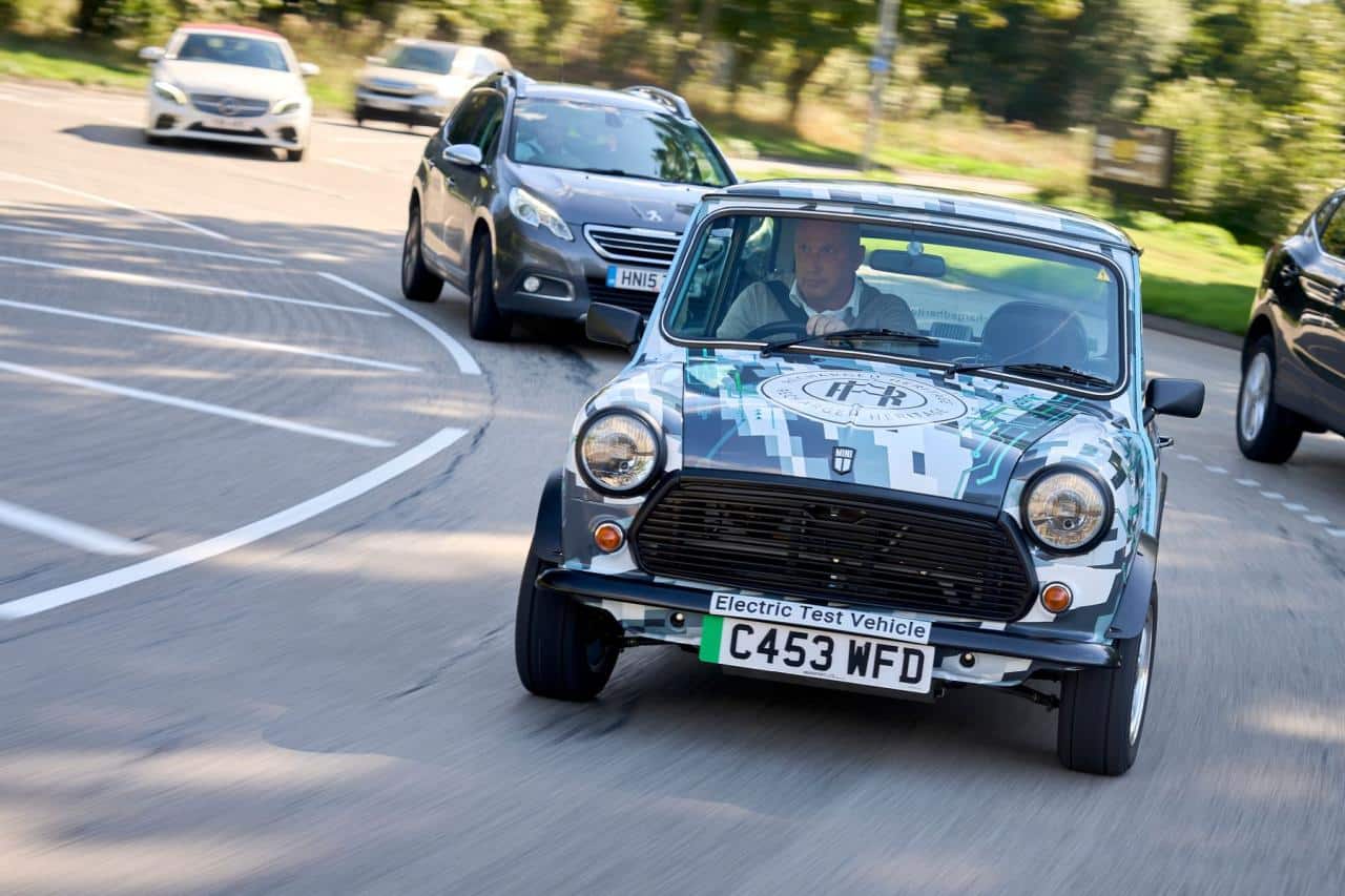 Cover Image for Mini Recharged: Elektrisch und mit ganz viel Charme – ein Fahrbericht
