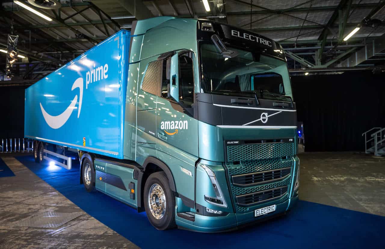 Amazon startet mit ersten vollelektrischen Lkw in Deutschland