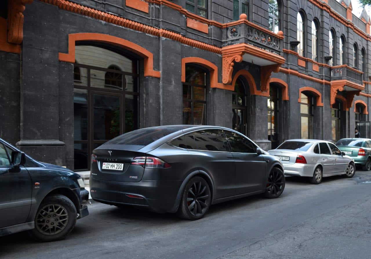 Cover Image for Tesla Model S und Model X kommen überarbeitet nach Europa/China