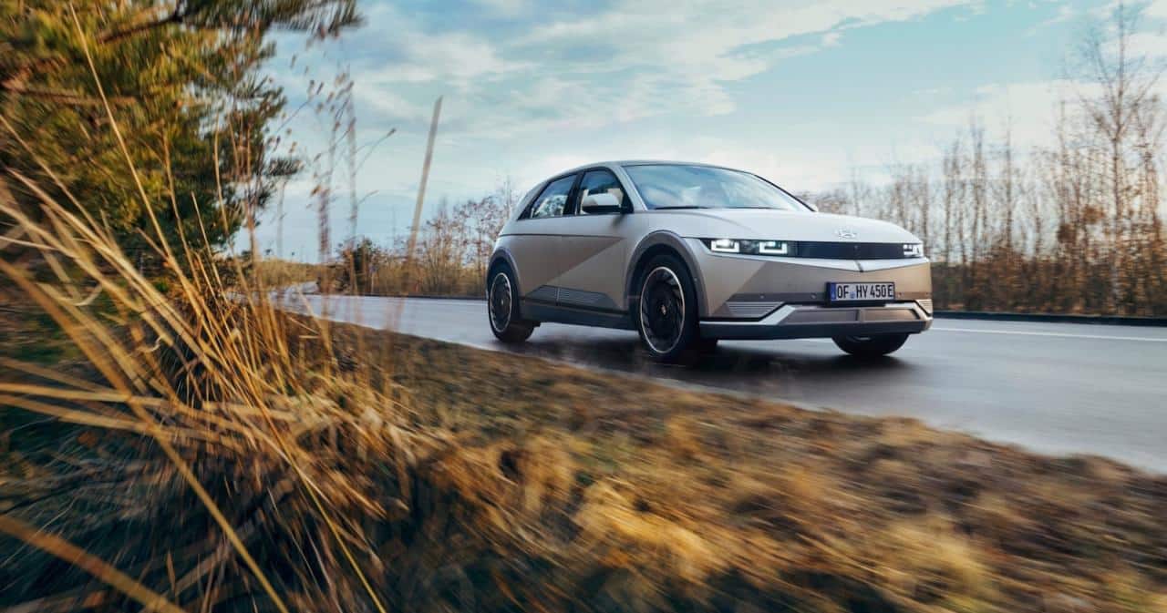 Cover Image for So schnell laden Elektroautos – ein erster Überblick