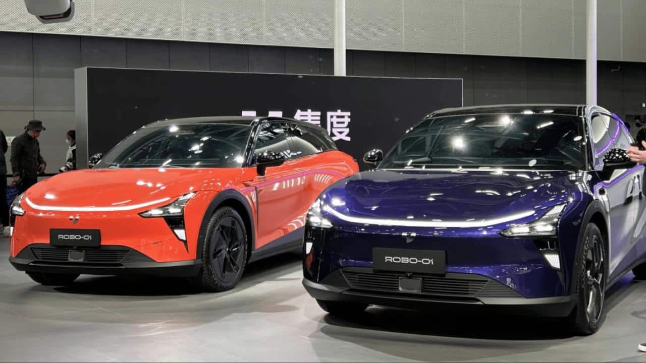 Jidu Automobile stellt Jidu Robo-01 und Robo-02 vor