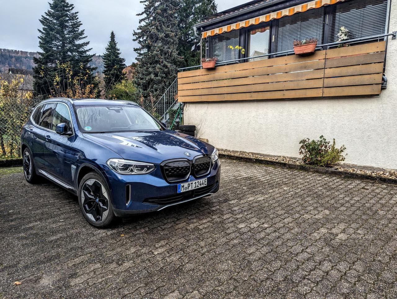 Elektroauto im Abo: Fazit nach einem Jahr BMW iX3 von FINN