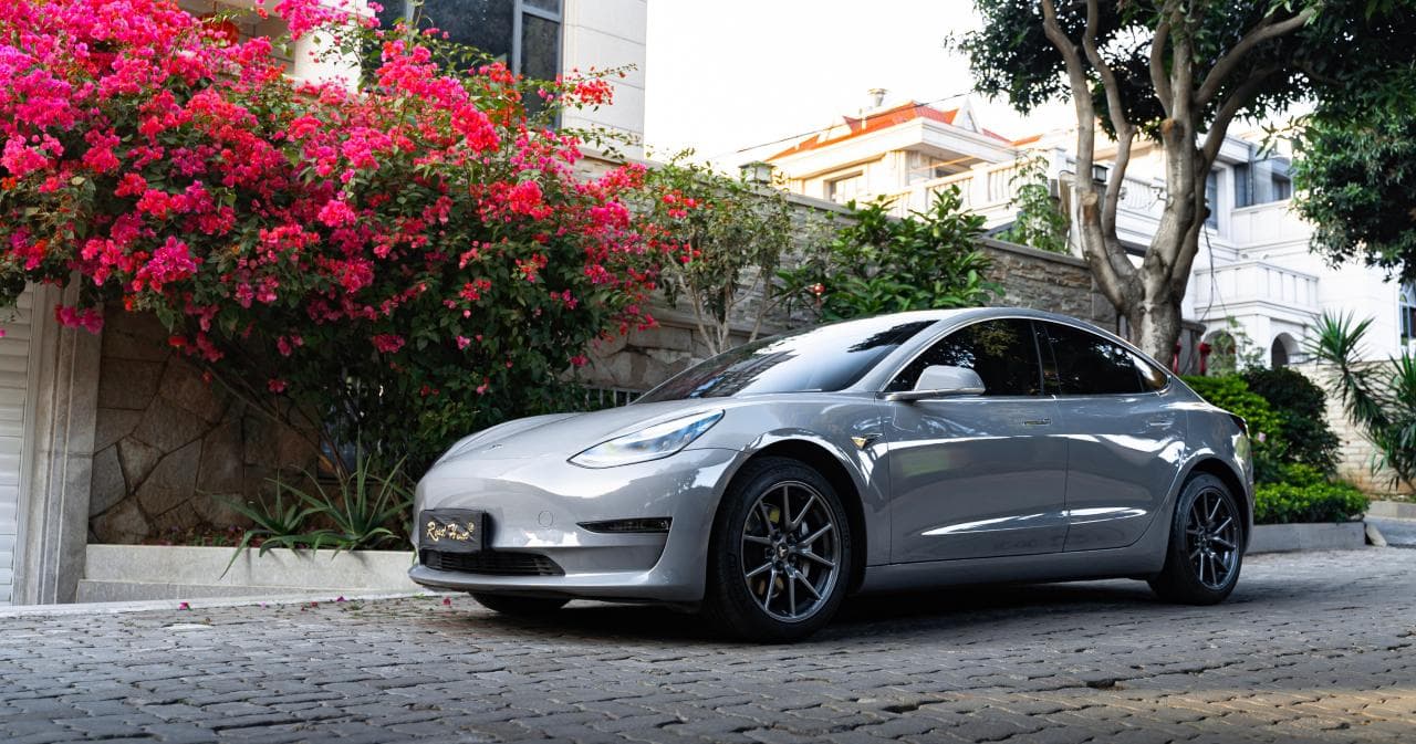 Europas E-Automarkt wächst und wächst und wächst