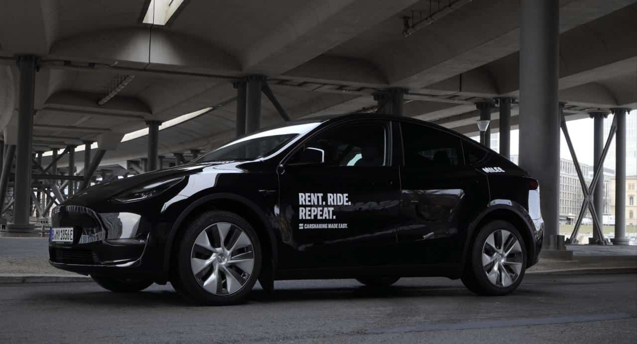 Cover Image for MILES erweitert Carsharing-Flotte um 100 Tesla Model Y