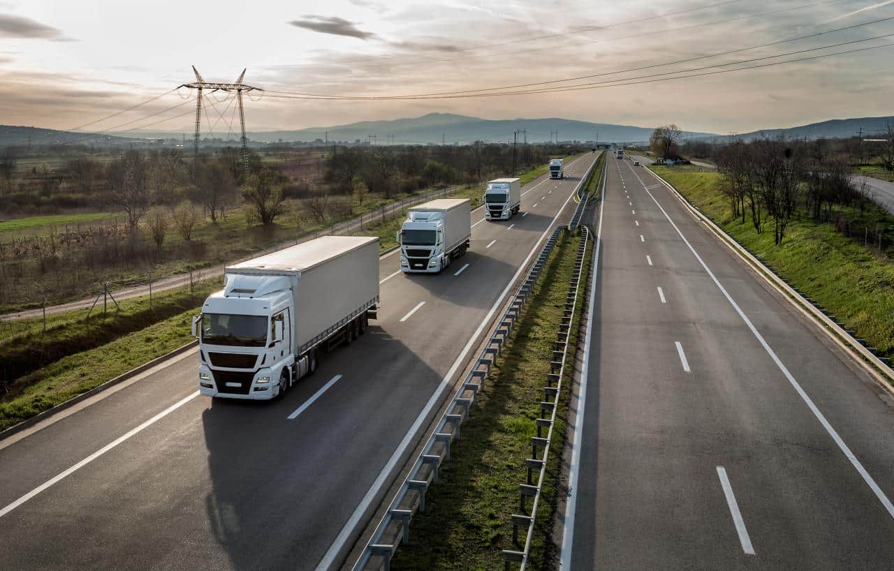 Cover Image for Volvo CEO: Politik bremst Umstieg auf E-Mobilität aus