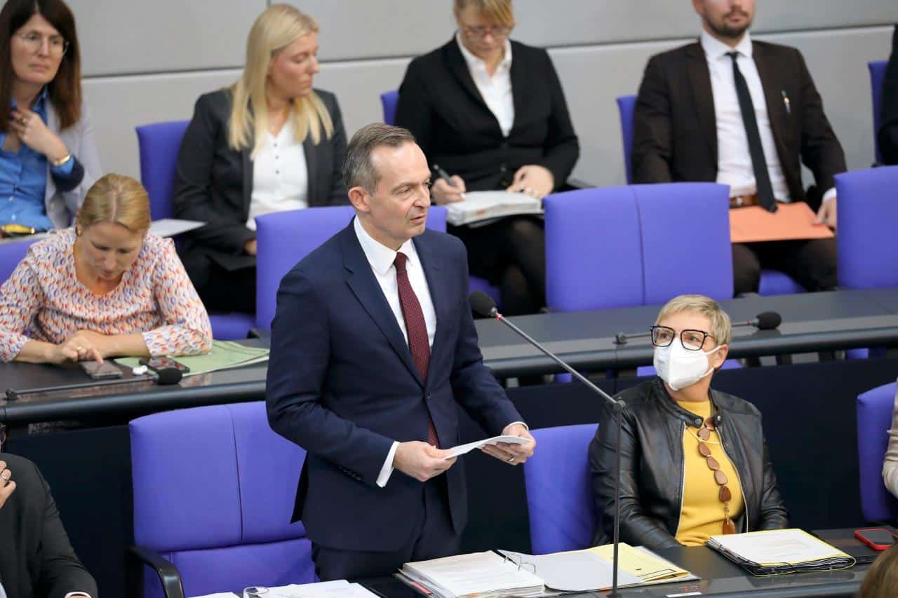 Cover Image for Tempolimit: Wissing stemmt sich gegen effiziente Klima-Sofortmaßnahme