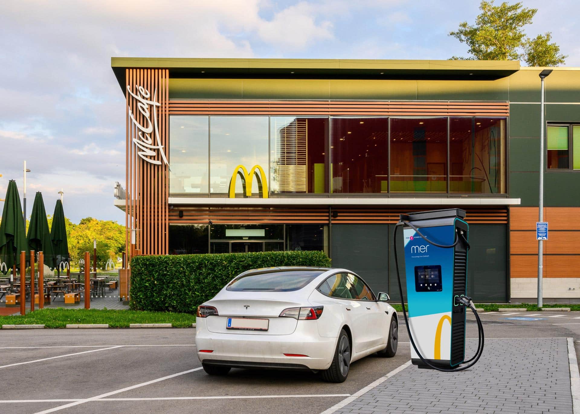 Cover Image for McDonald’s Österreich: E-Ladestationen flächendeckend vorhanden