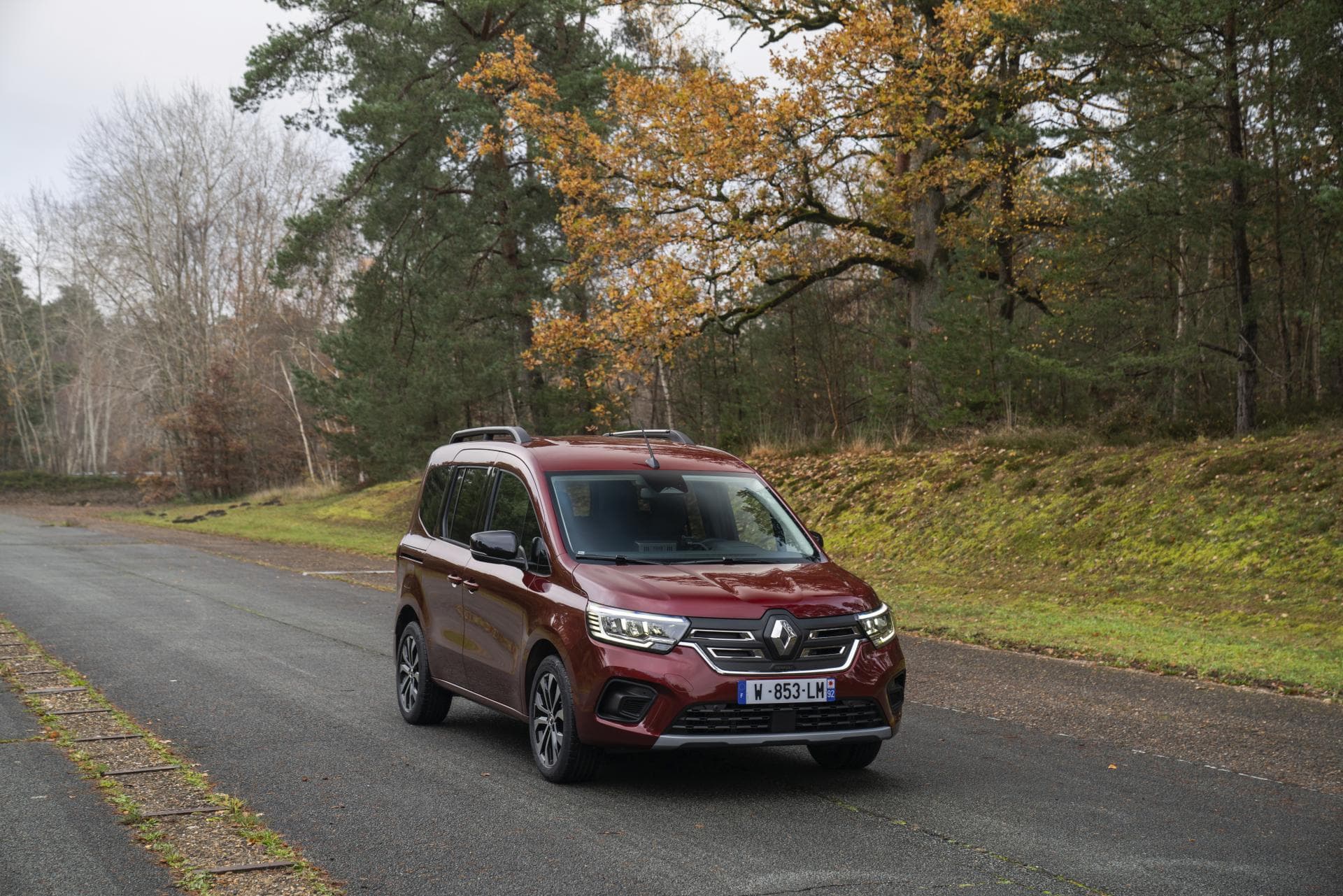 Cover Image for Renault Kangoo E-Tech: Strom-Kasten für Last und Leute