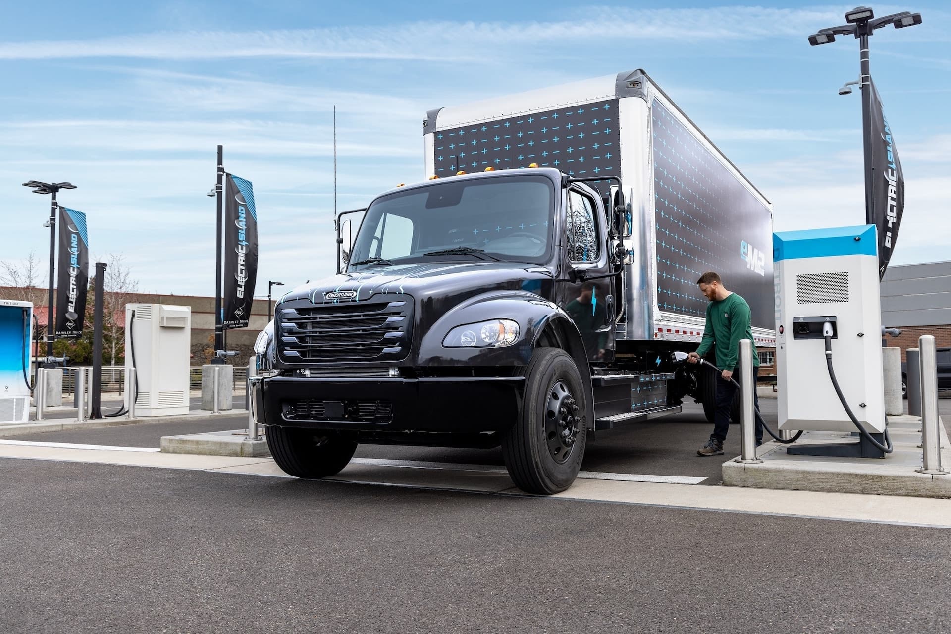 Daimler Truck stellt E-Lkw Freightliner eM2 vor