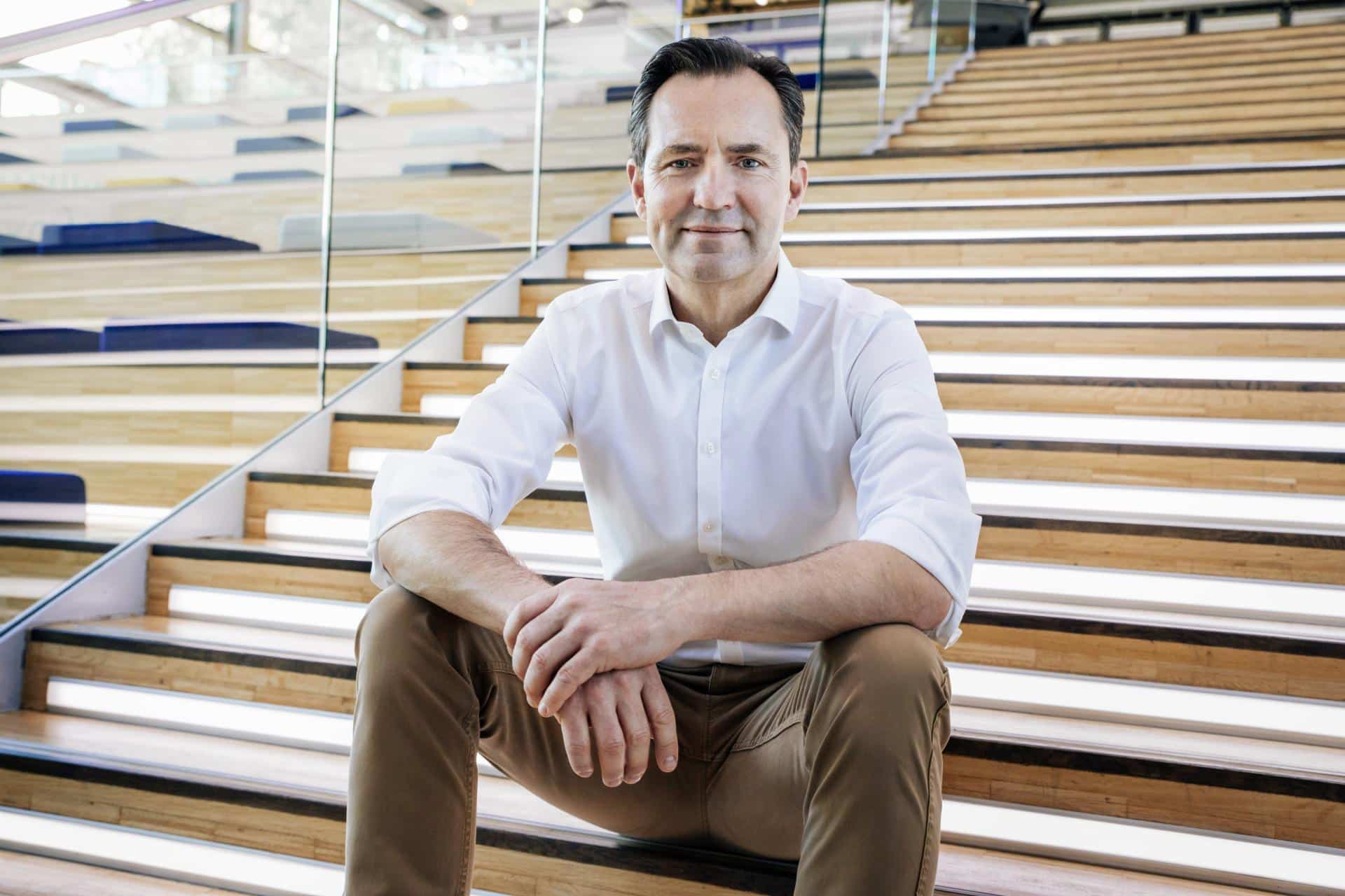 Cover Image for VW: Elektroauto-Krise zwingt zu Kürzungen