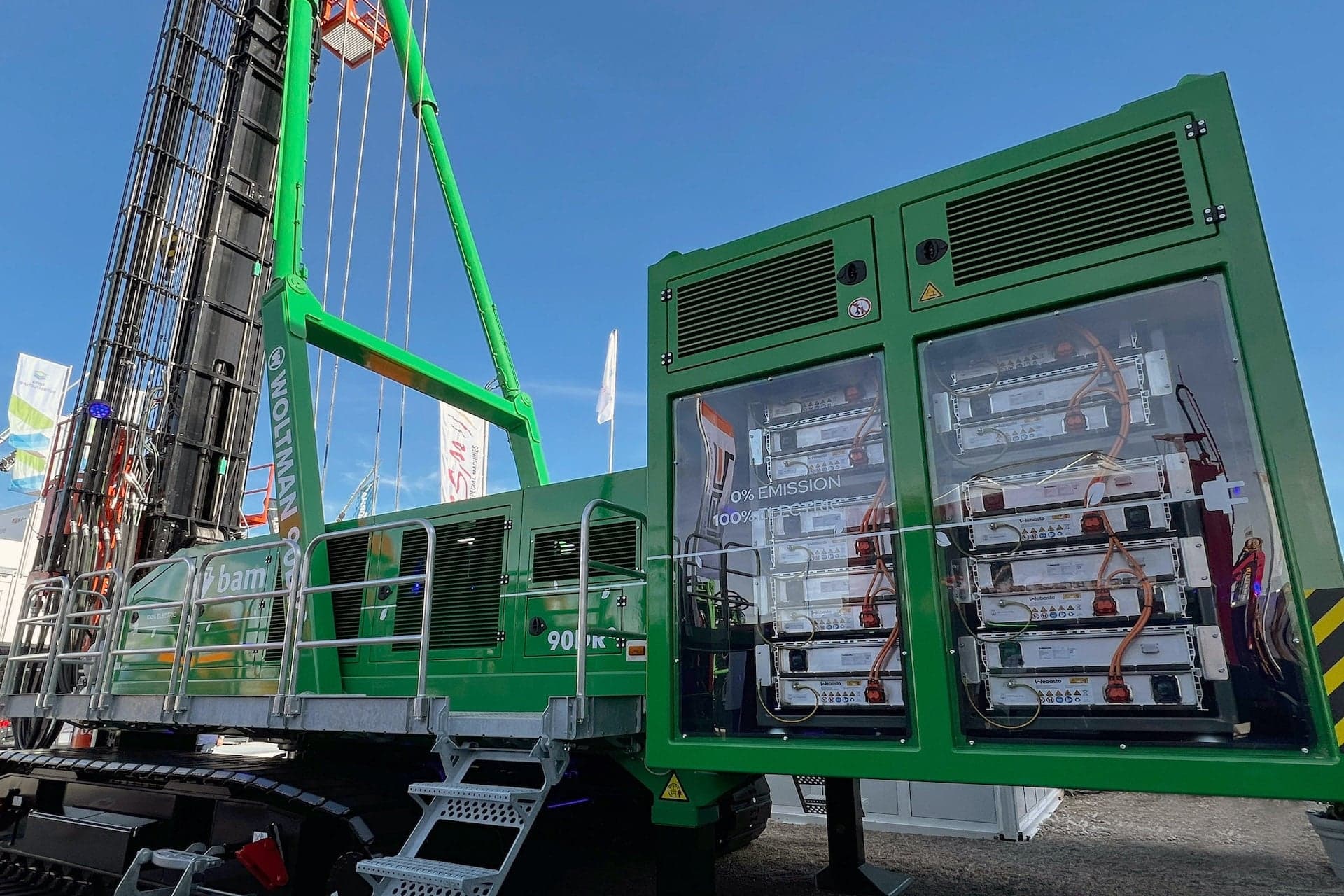 Webasto stattet Riesenbohrer mit 15 Tonnen Batterien aus