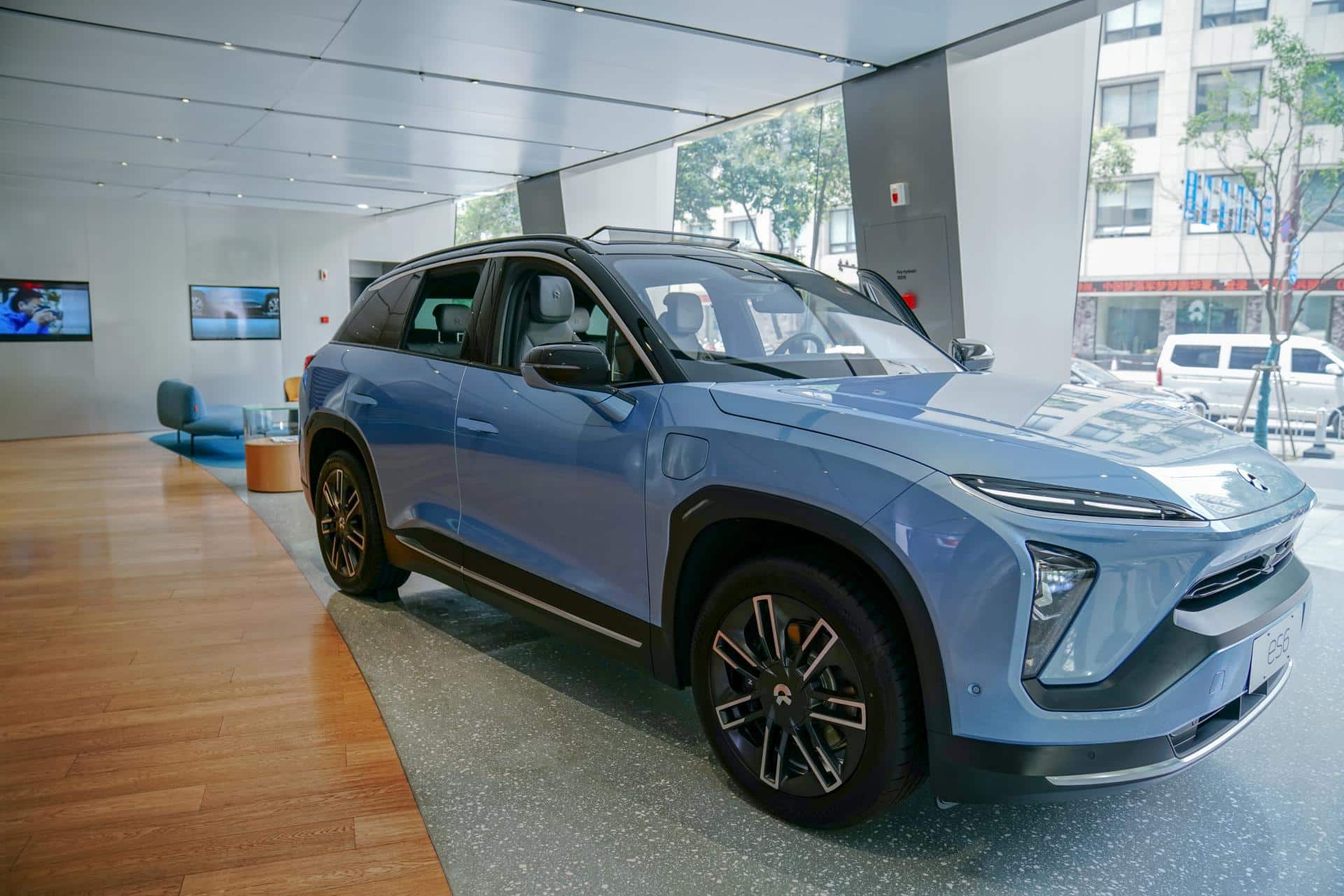 Cover Image for Nio ES6: 930 Kilometer Reichweite dank 150-kWh-Festkörper-Akku