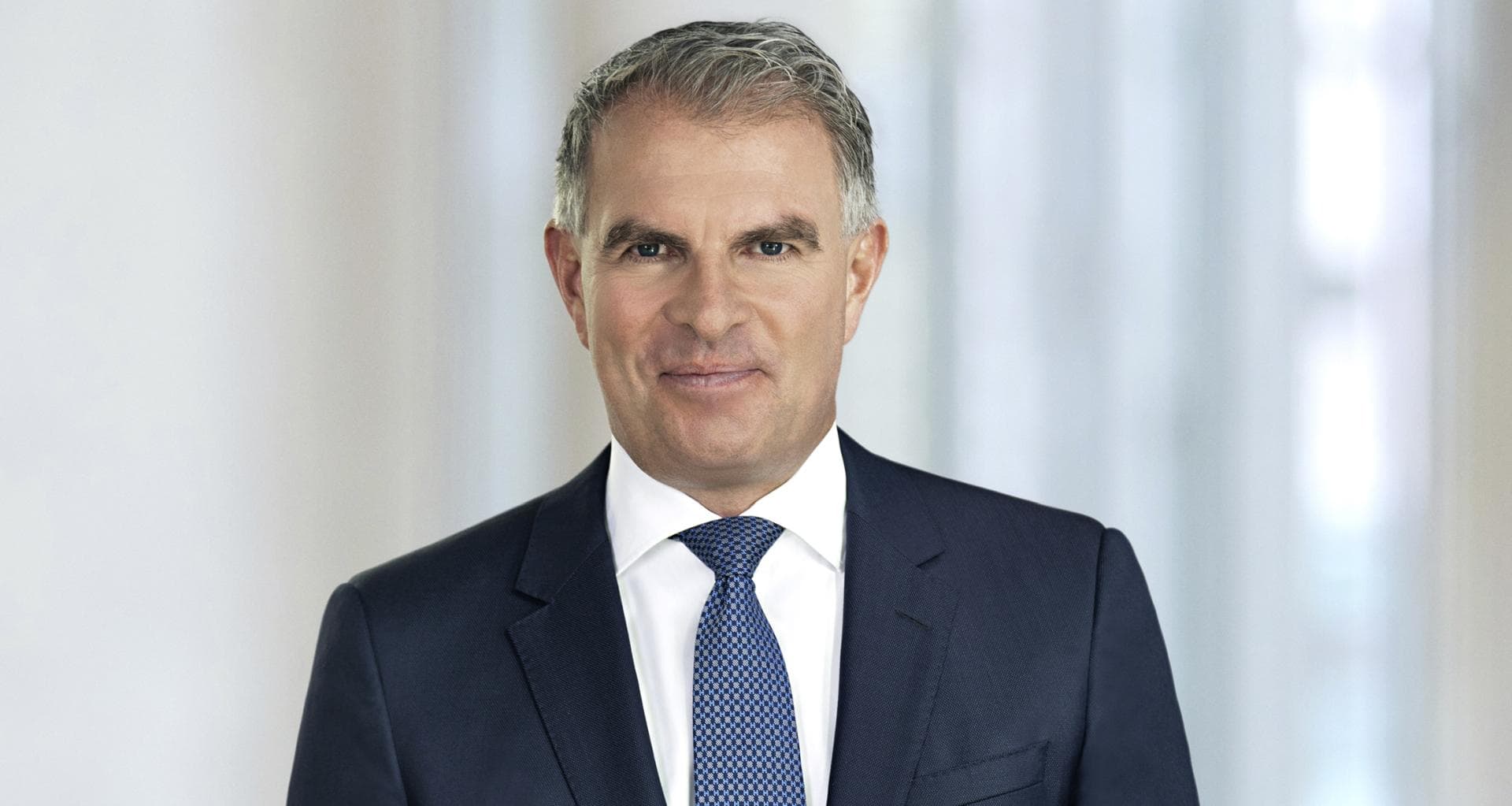 Cover Image for Lufthansa und die E-Fuel-Debatte