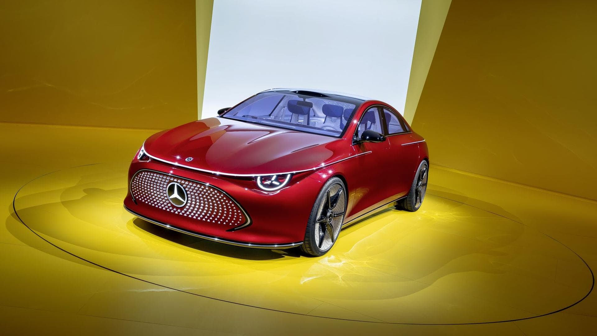 Cover Image for Mercedes Concept CLA: Ausblick auf 750 km-Stromer