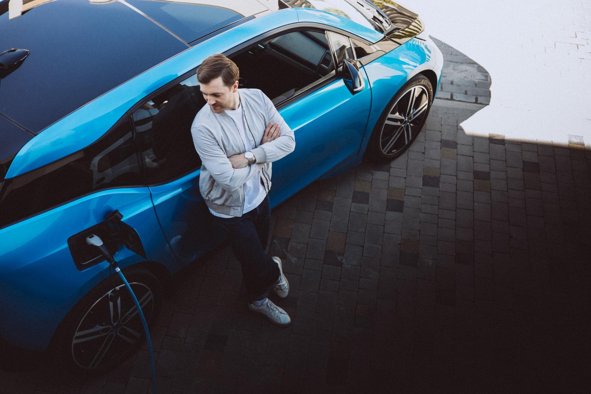 Cover Image for SPD für Steuervorteile von E-Dienstwagen