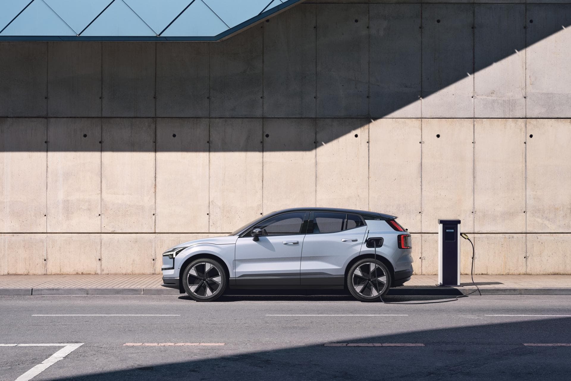 Cover Image for Volvo erweitert Produktion des EX30 nach Belgien