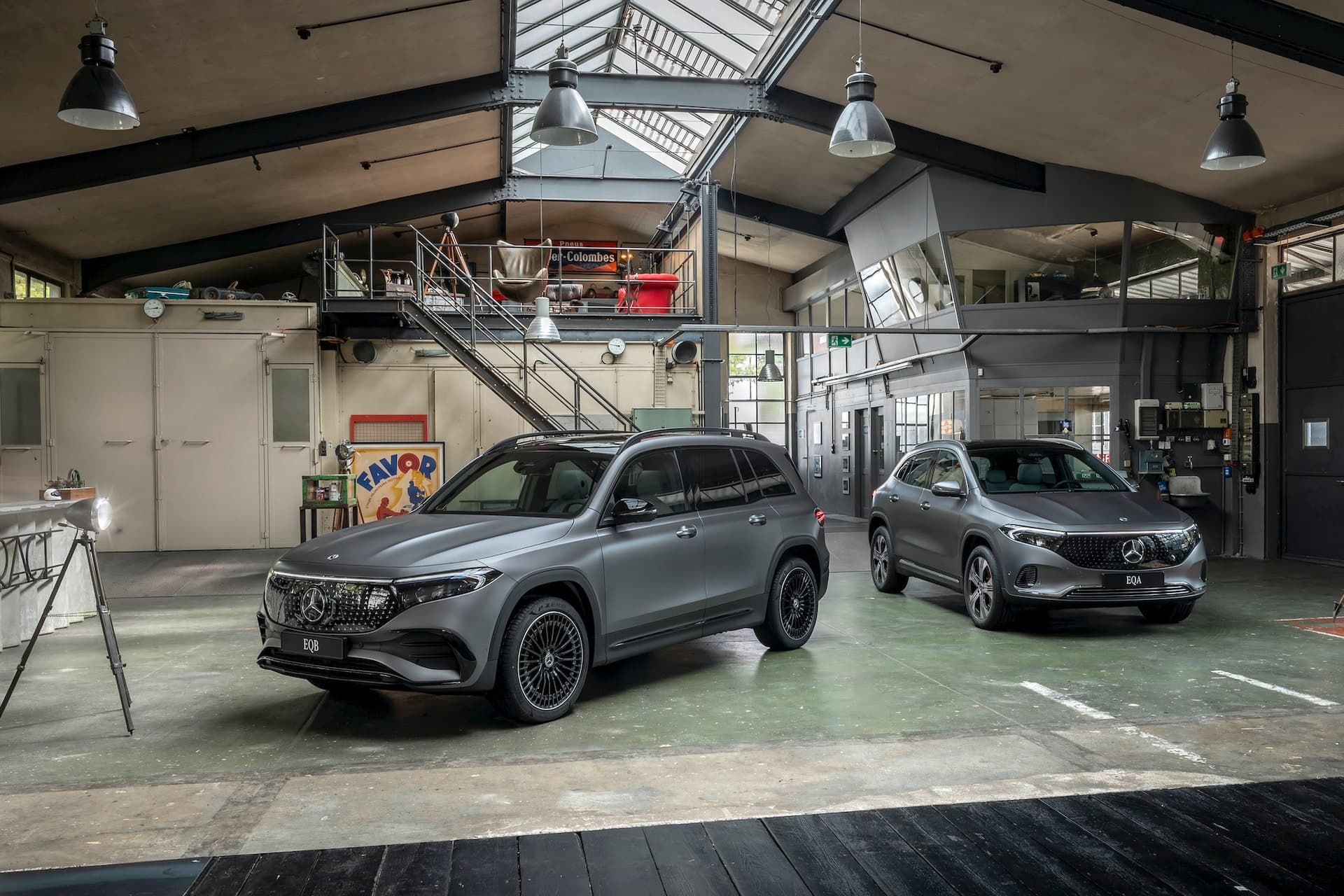 Cover Image for Brandgefahr: Mercedes ruft in China mehr als 12.000 E-Autos zurück